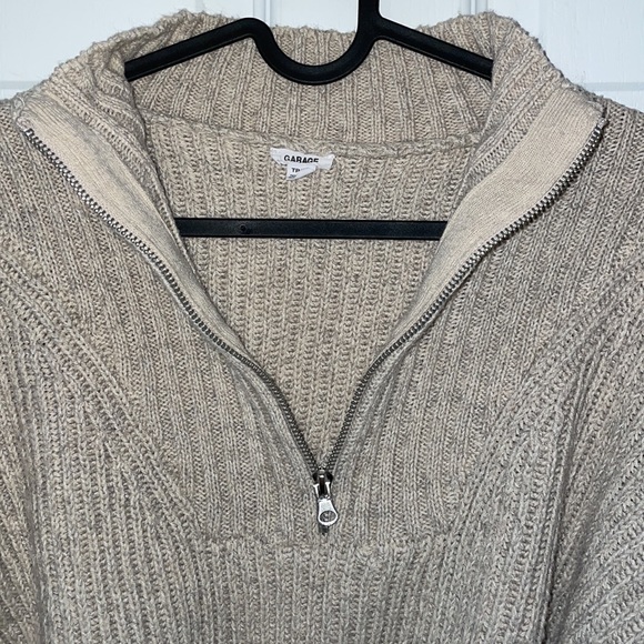 CROPPED QUARTER ZIP GARAGE SWEATER - Picture 3 of 6